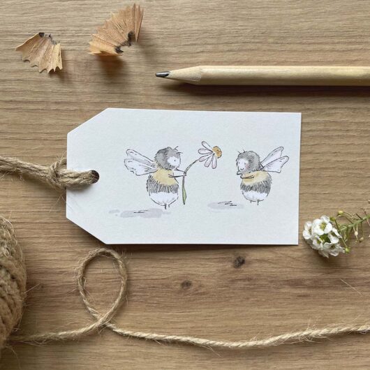 A tag for gift wrapping with a cute bumblebee design