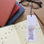 A bookmark with a cat illustration